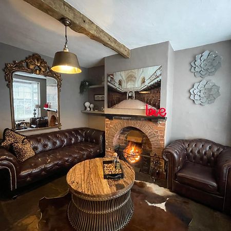 Entire Georgian Luxury Home - 3 Storey- High St Henley-In-Arden -Two Bedrooms-Sleeps 4 Luaran gambar