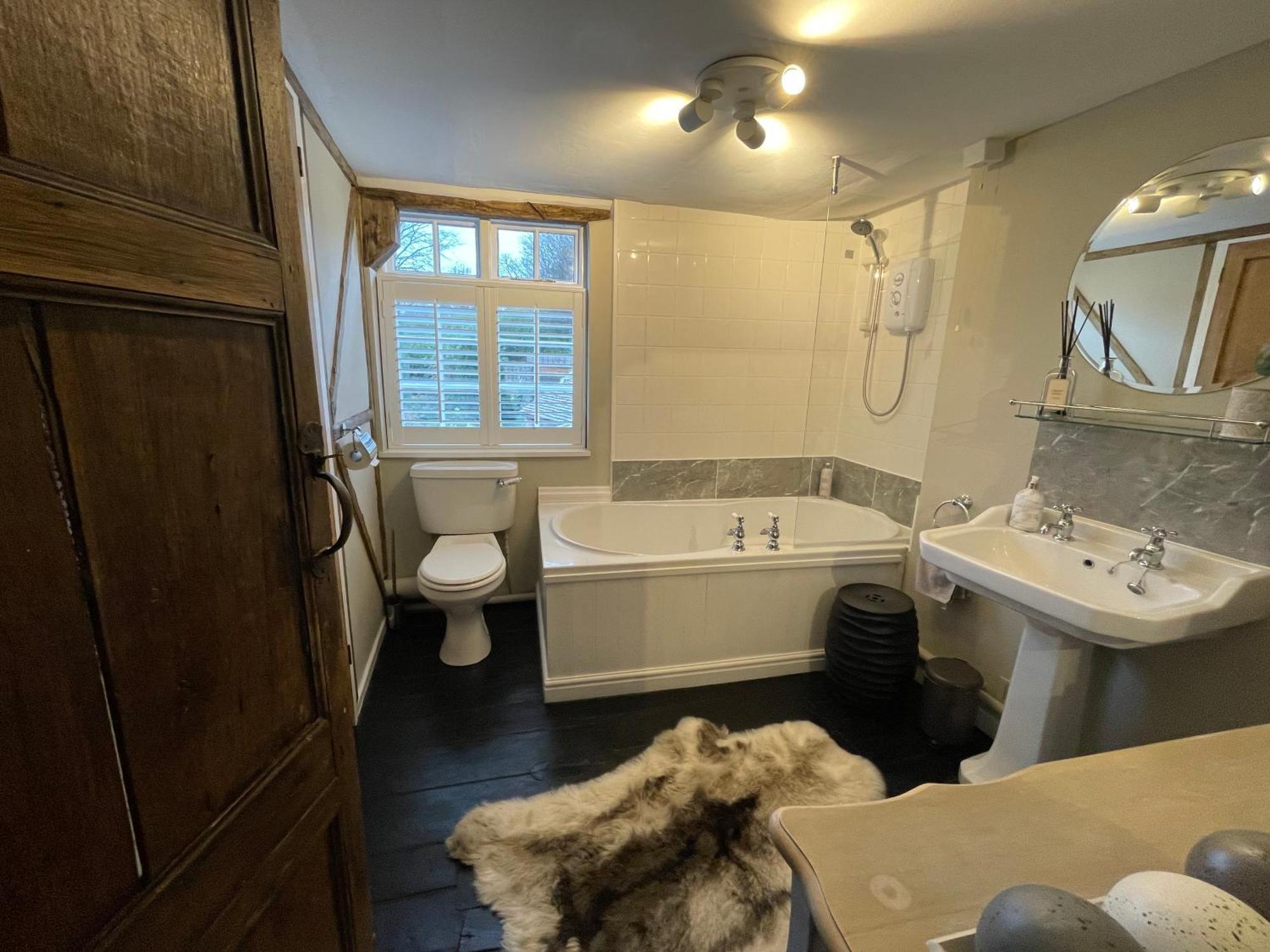 Entire Georgian Luxury Home - 3 Storey- High St Henley-In-Arden -Two Bedrooms-Sleeps 4 Luaran gambar