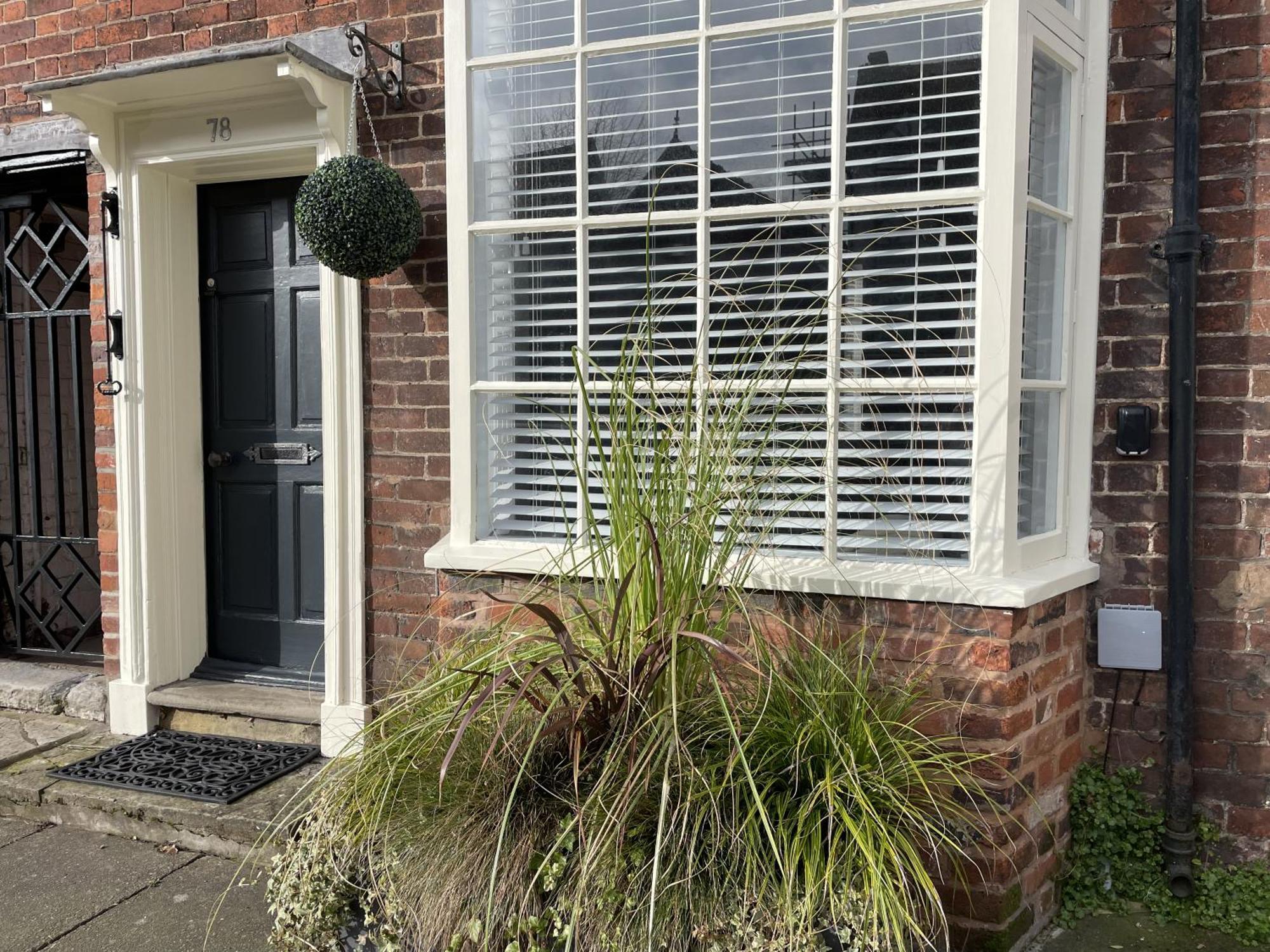 Entire Georgian Luxury Home - 3 Storey- High St Henley-In-Arden -Two Bedrooms-Sleeps 4 Luaran gambar