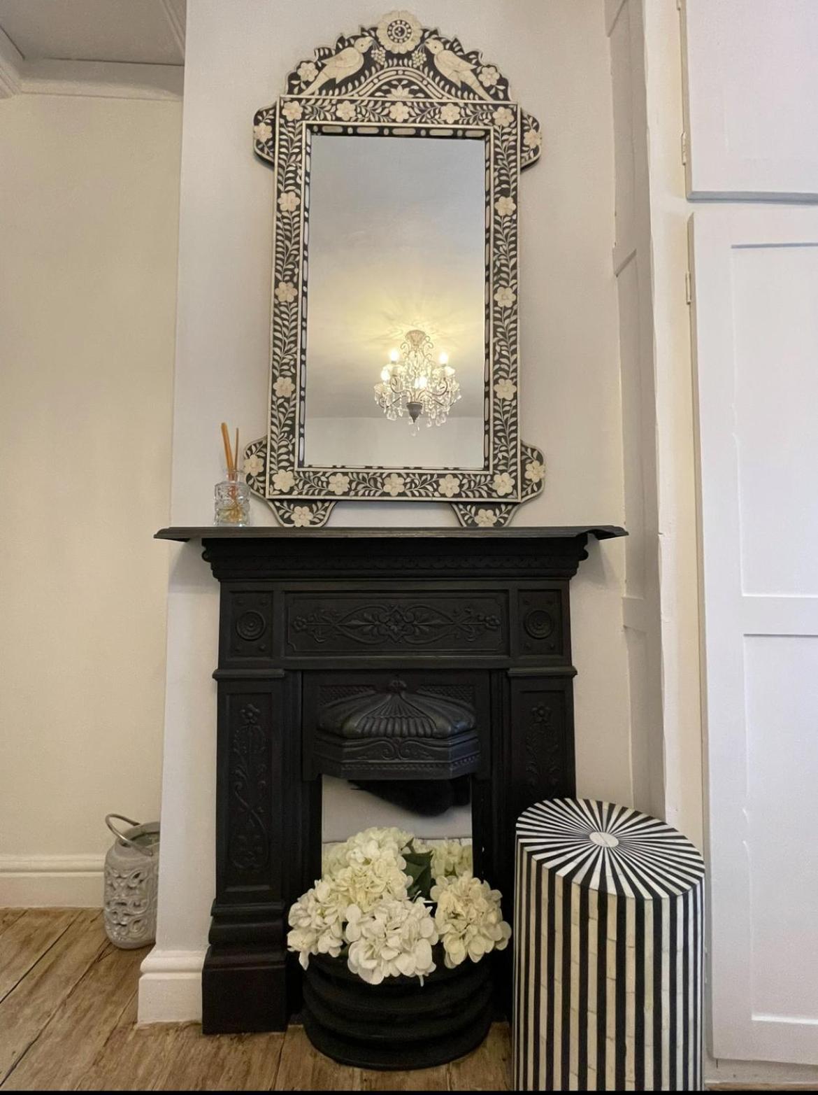 Entire Georgian Luxury Home - 3 Storey- High St Henley-In-Arden -Two Bedrooms-Sleeps 4 Luaran gambar